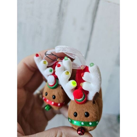 Hallmark reindeer slippers light up string light ornament Xmas tree reindeer lig - Picture 12 of 12